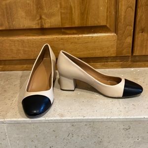 Two tone pumps
